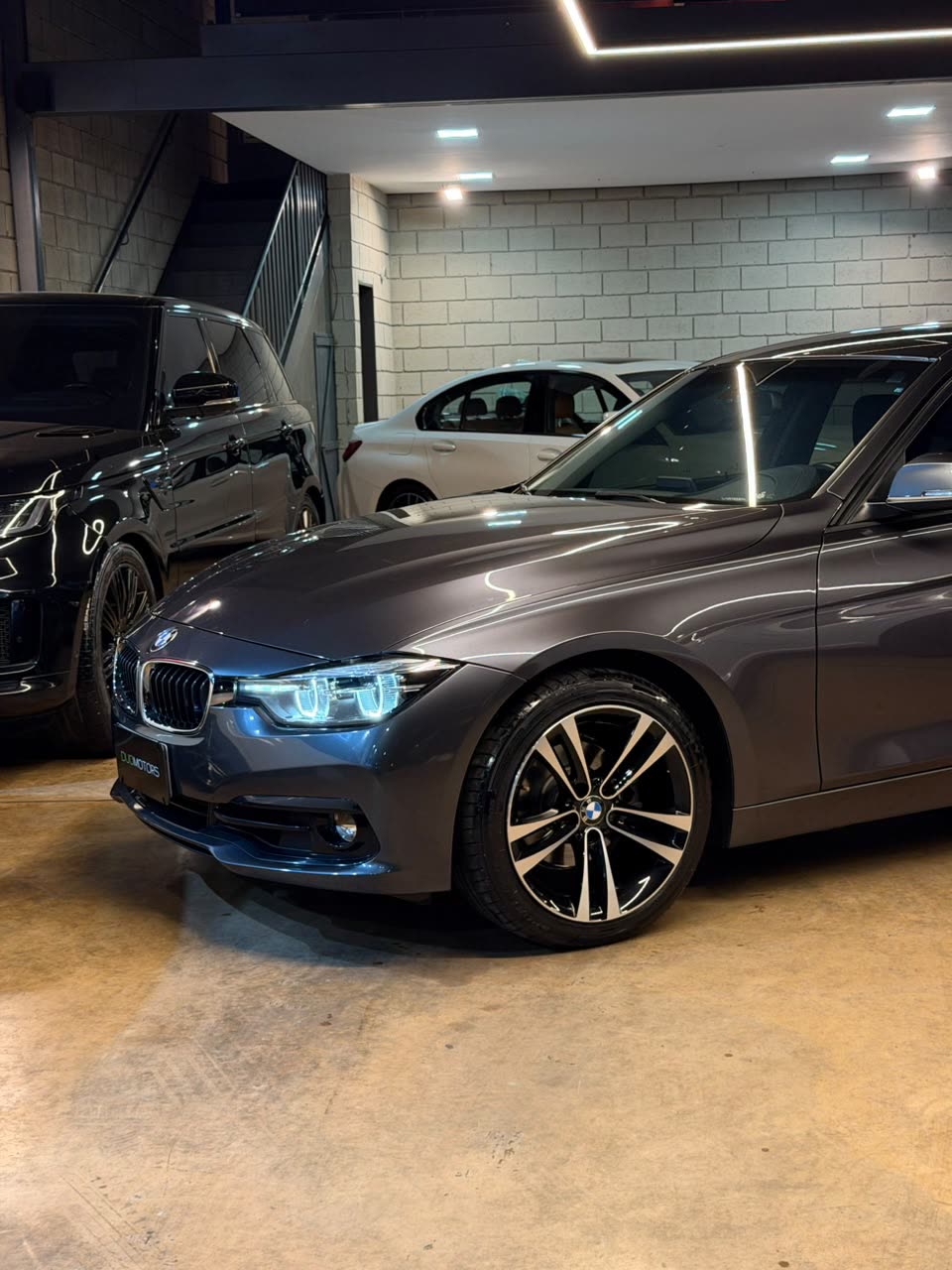 Ver a foto 2 do BMW 320i Sport