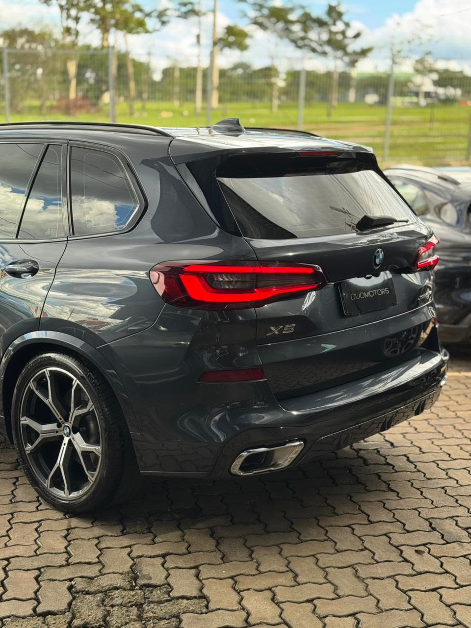 Ver a foto 4 do BMW X5 45e Drive M Sport