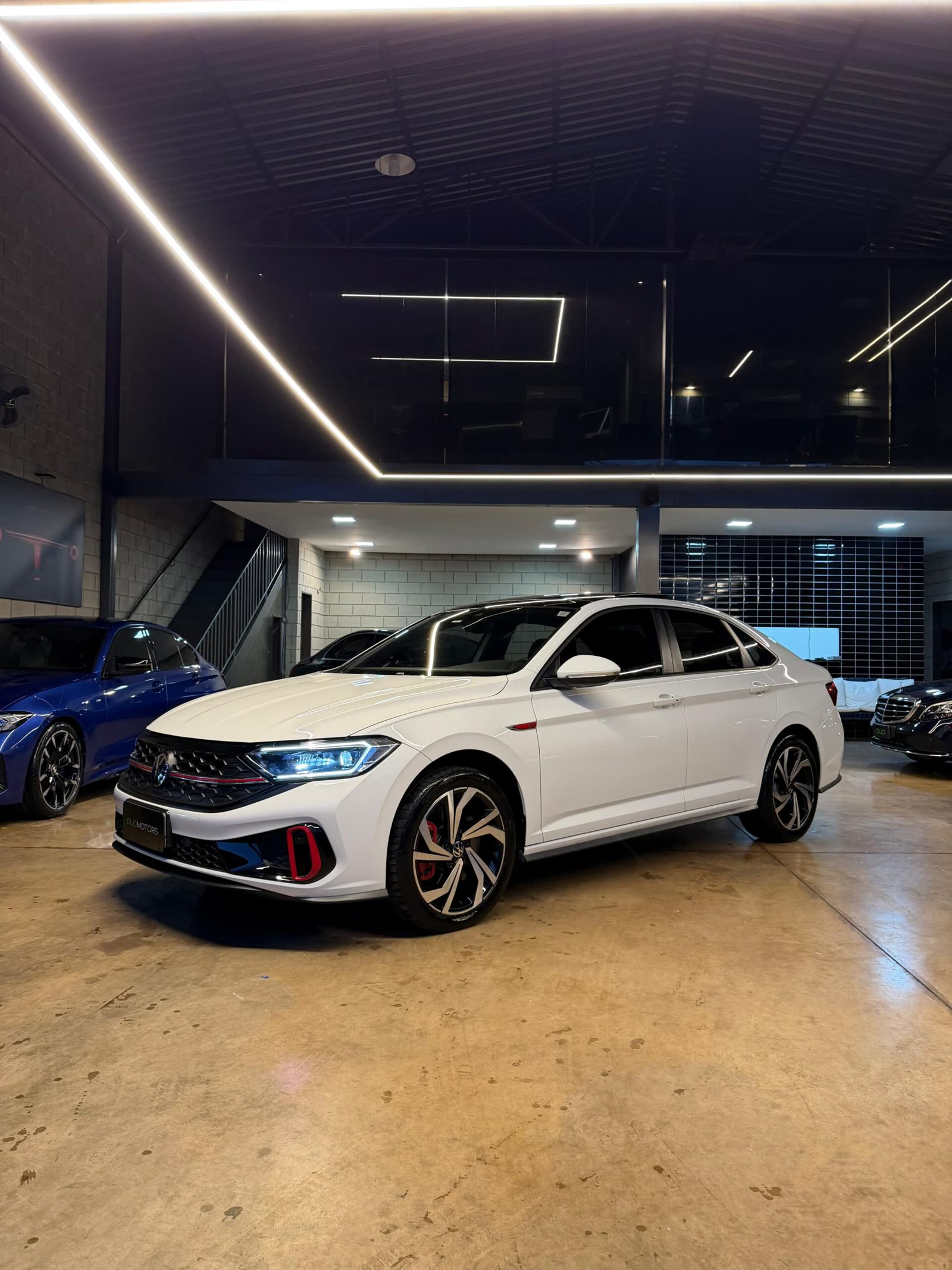 VOLKSWAGEN Jetta GLI à venda na DUO MOTORS