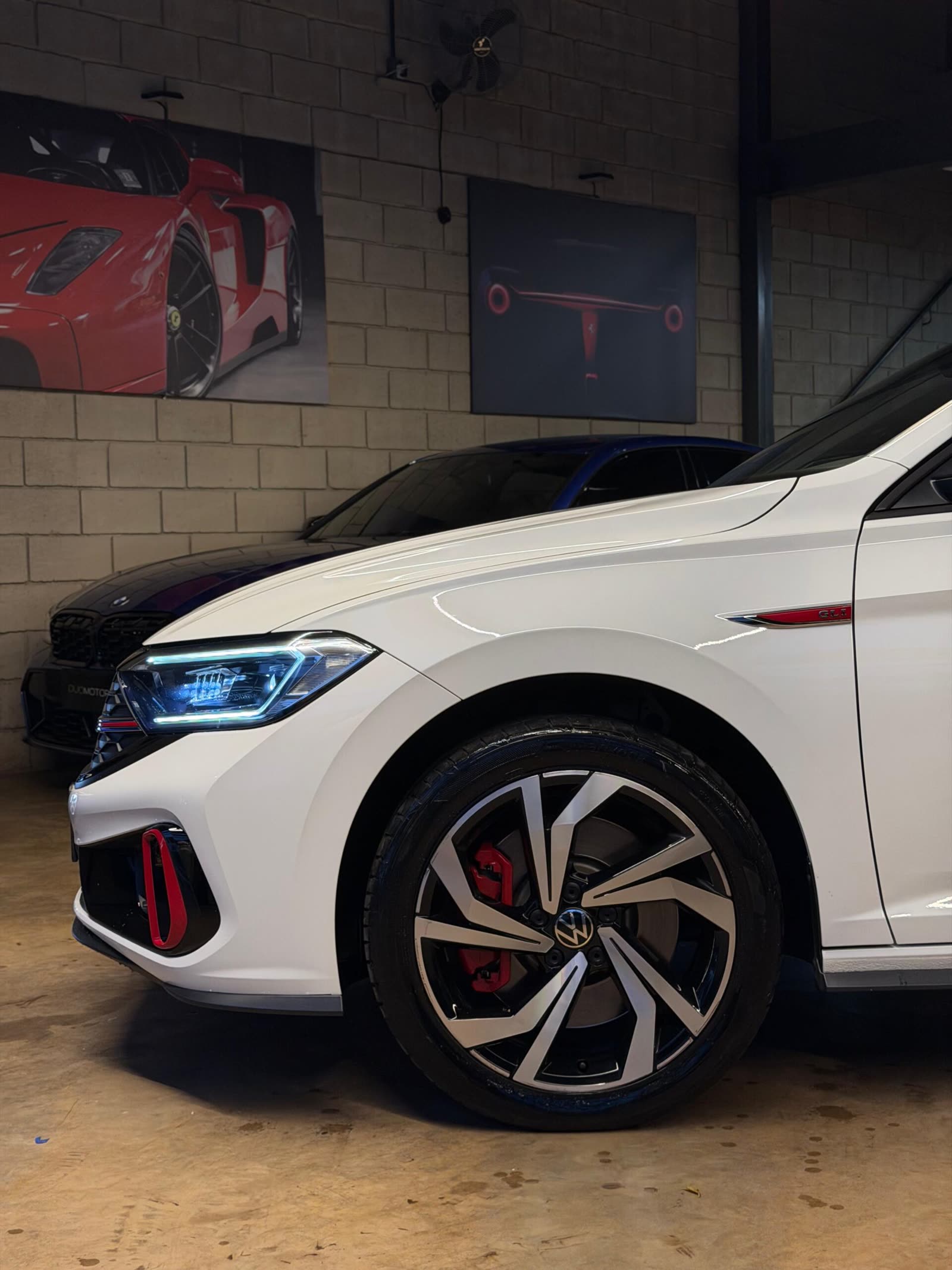 Ver a foto 2 do VOLKSWAGEN Jetta GLI