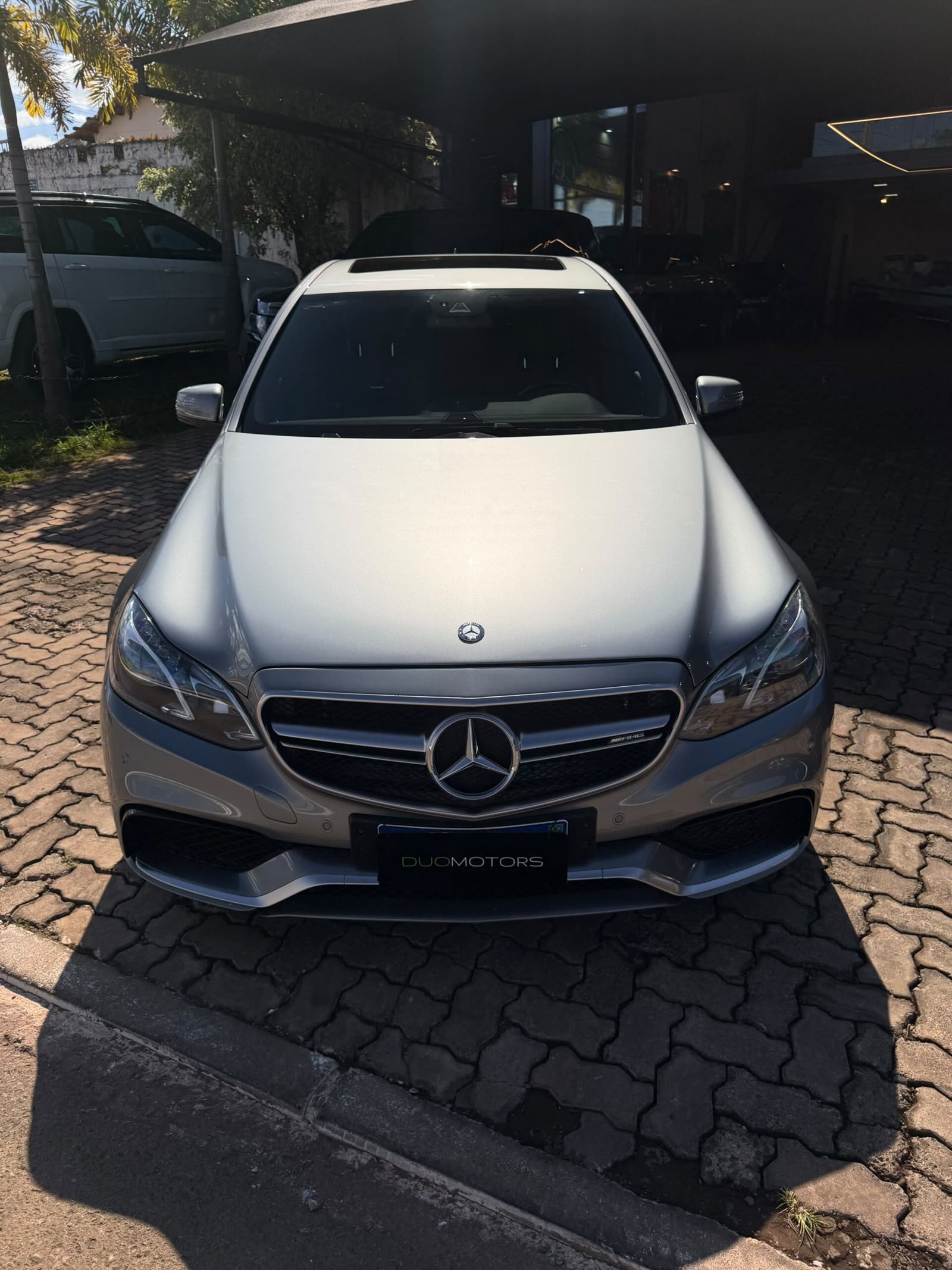 Ver a foto 2 do MERCEDES-BENZ E63 AMG