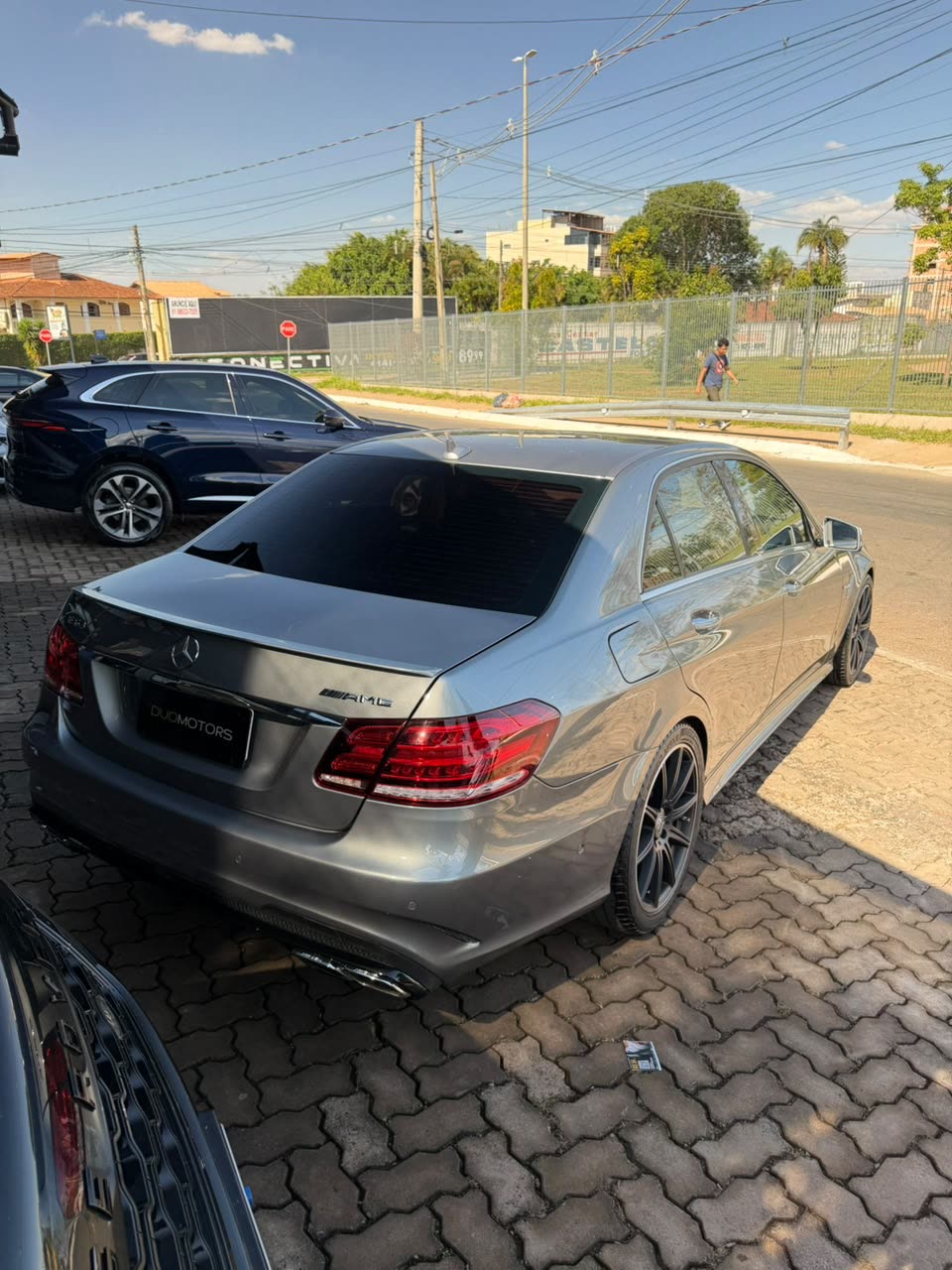 Ver a foto 6 do MERCEDES-BENZ E63 AMG
