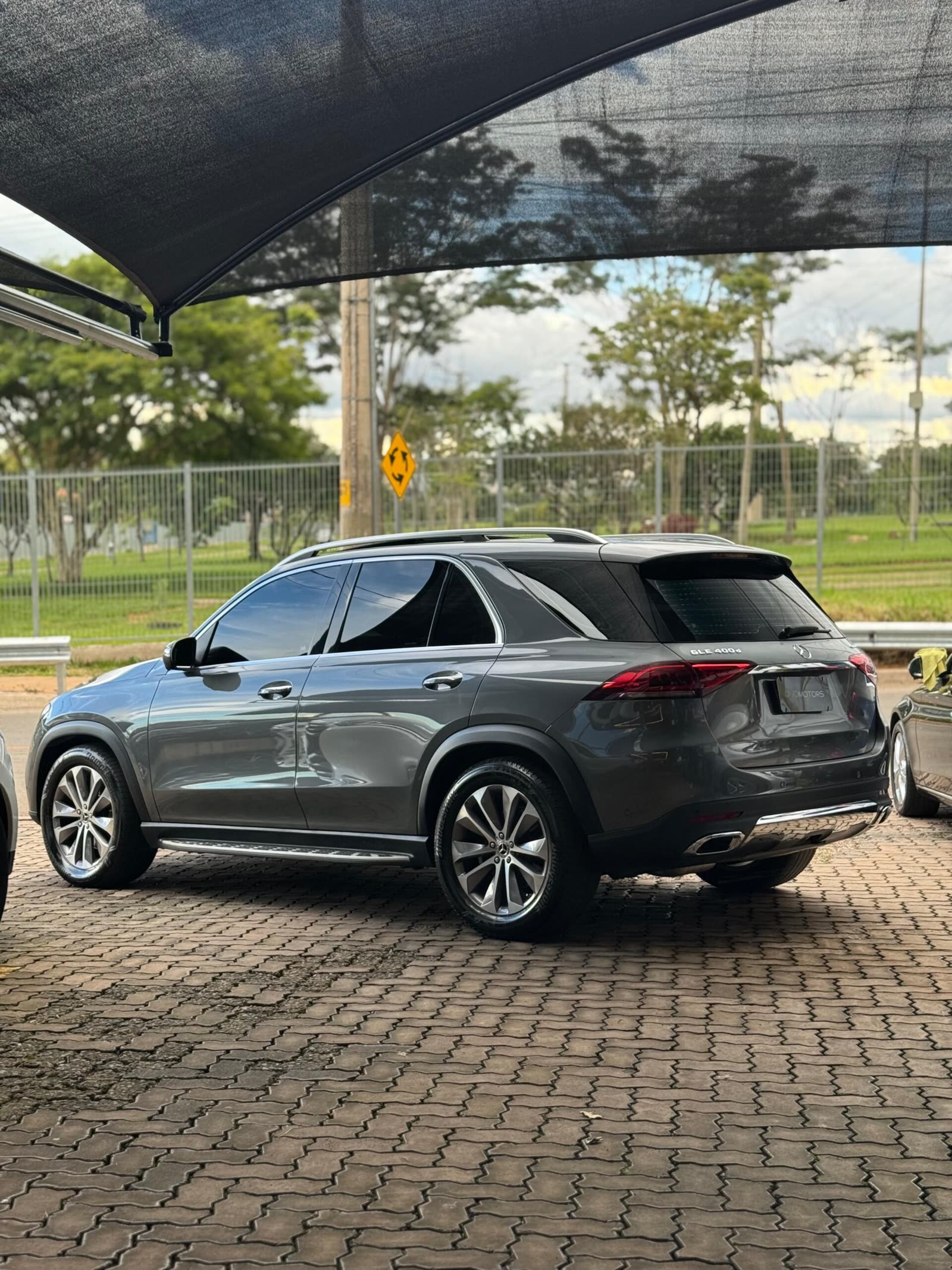 Ver a foto 5 do MERCEDES-BENZ GLE 400D