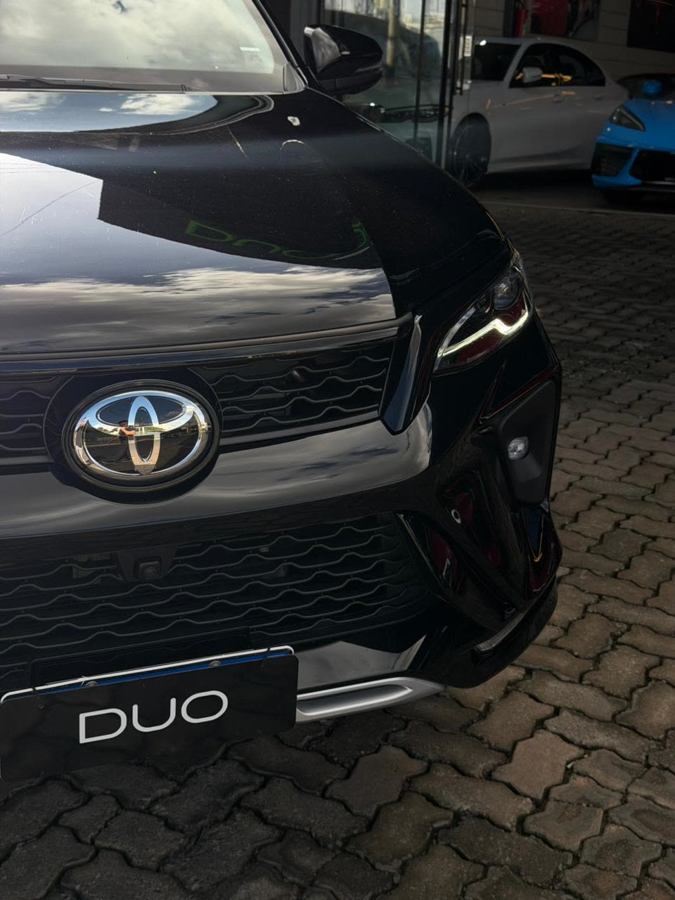 Ver a foto 3 do TOYOTA Hilux SW4 SRX Platinum